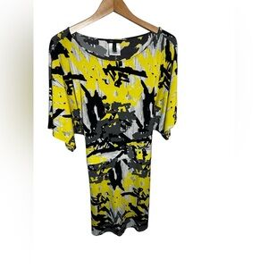 BCBG Max Azria Tie Dress Size M Black and Yellow‎
